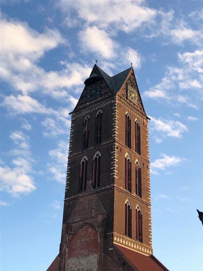 Altstadtloft Im Herzen Wismars - Abc303 By Abcวิสมาร์ ภายนอก รูปภาพ